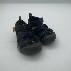Big Kids' KEEN Newport H2 Sandals Pre-Owned Rugged Water Shoes